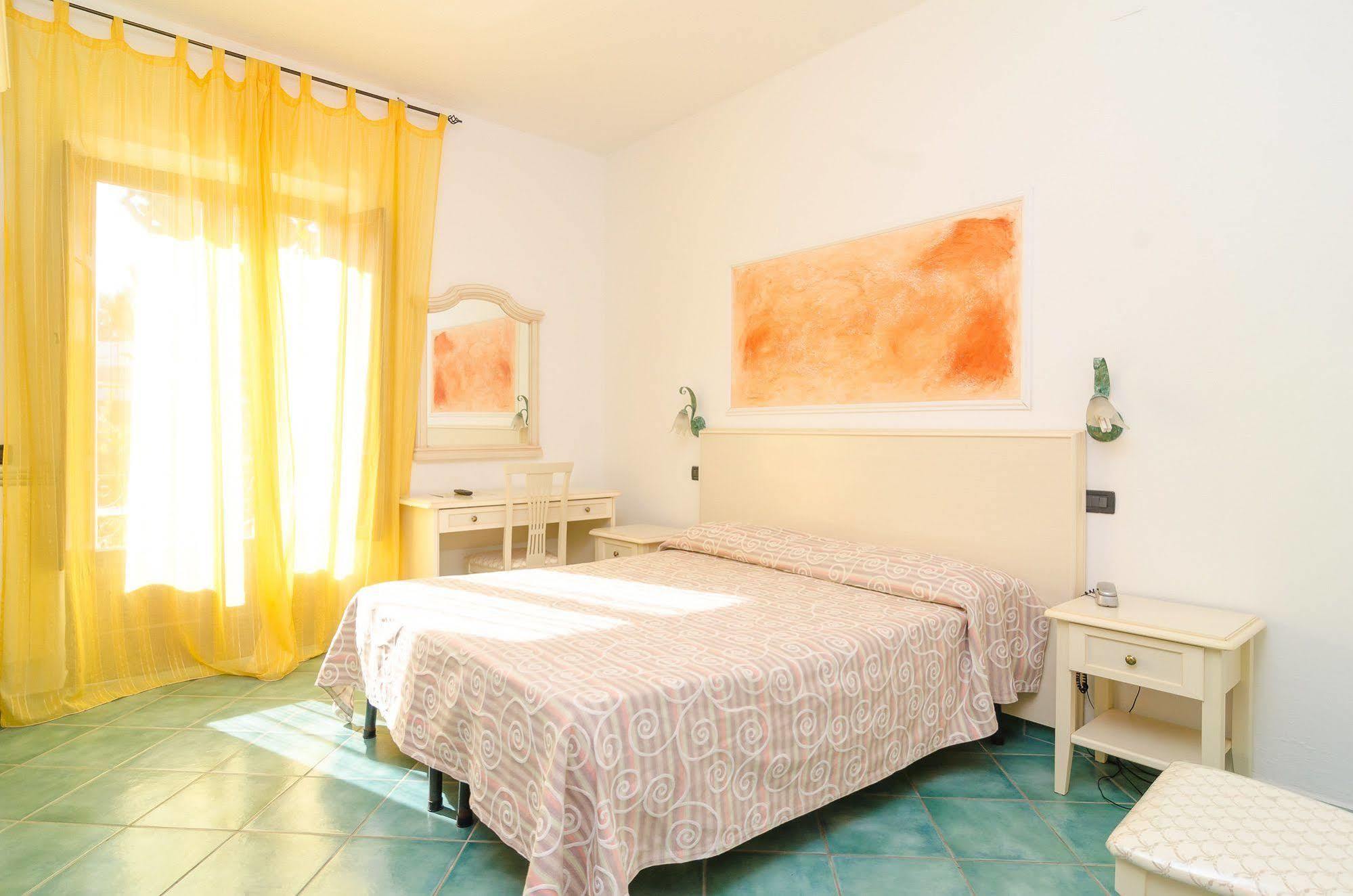 Hotel Aragonese 伊斯基亚 外观 照片